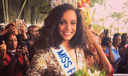 Miss France 2017 entame une tournée acclamée dans sa Guyane