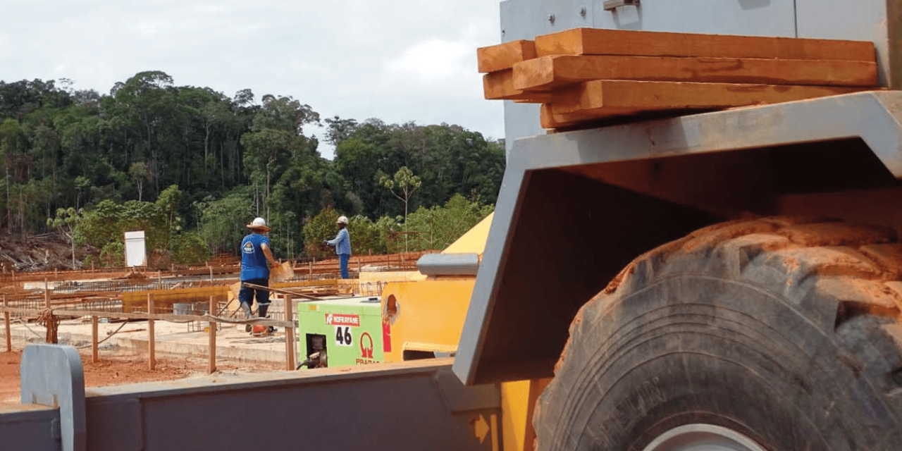 Les associations demandent un moratoire sur le projet de la « Montagne d’or » en Guyane