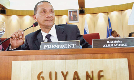 Un rapport pointe les difficultés des entreprises guyanaises, la collectivité territoriale répond.