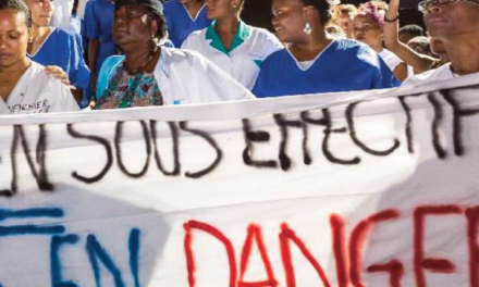 Une marche pour soutenir les urgentistes démissionnaires à Cayenne