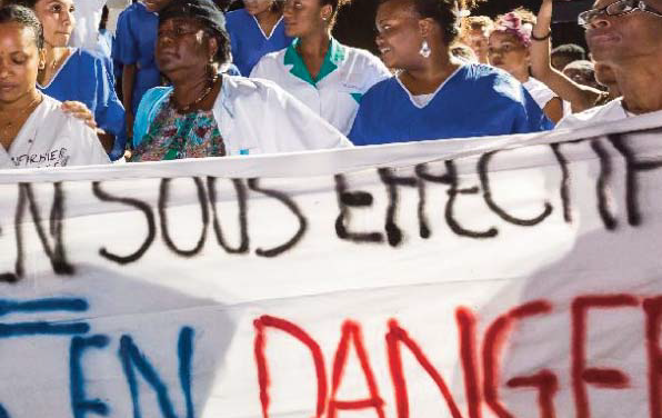 Une marche pour soutenir les urgentistes démissionnaires à Cayenne