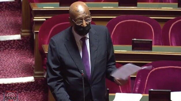 Le sénateur Patient conteste le recensement et ses conséquences