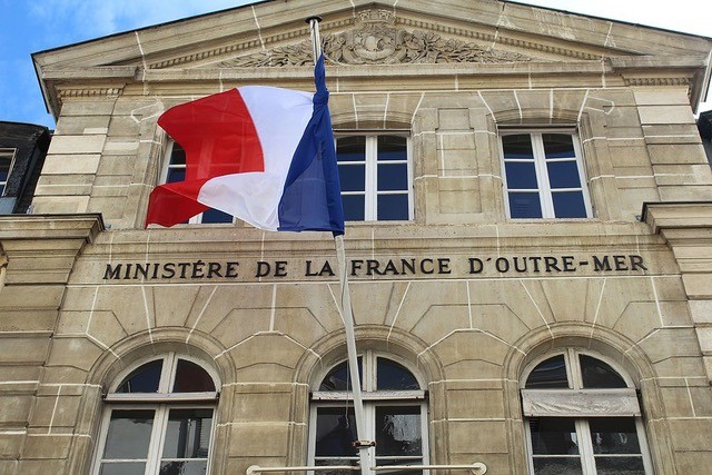 La Cour des comptes épingle le cabinet du ministère des Outre-mer