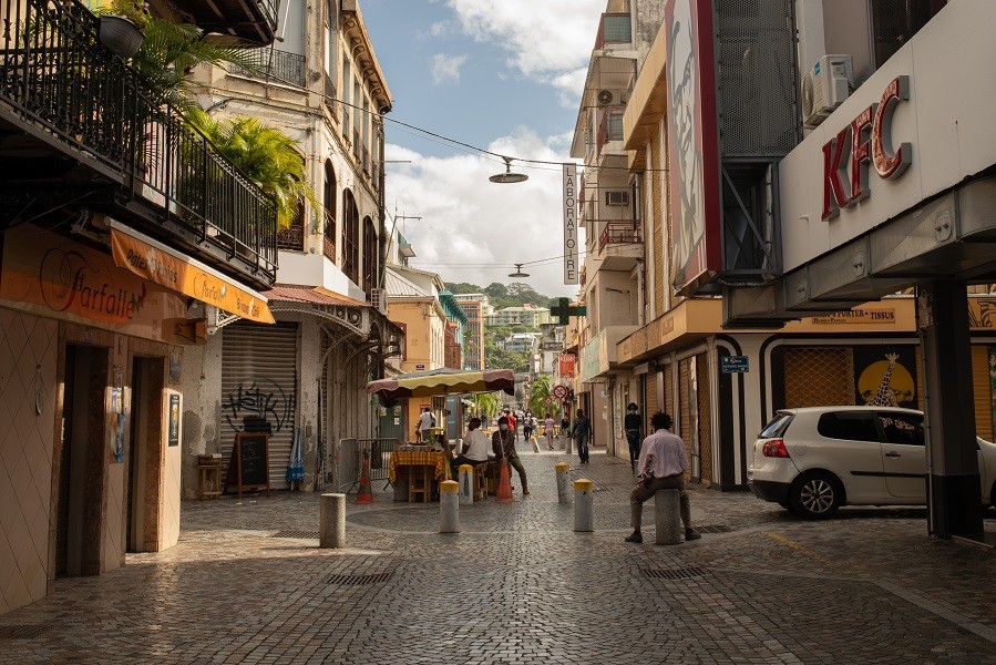   Bilans démographiques de 2020 : les Antilles se dépeuplent, pas la Guyane