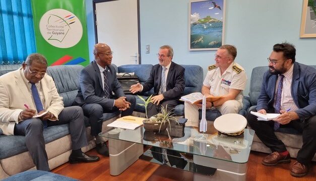 Première visite en Guyane pour Jean-François Carenco
