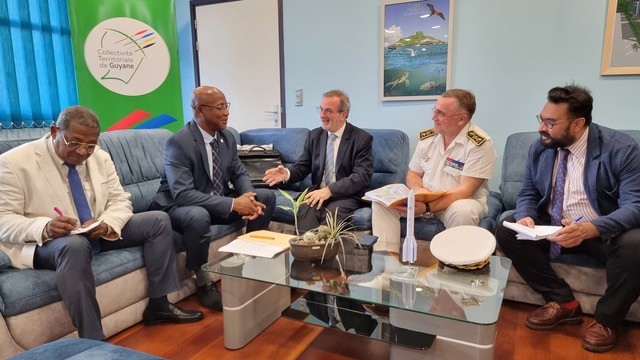 Première visite en Guyane pour Jean-François Carenco