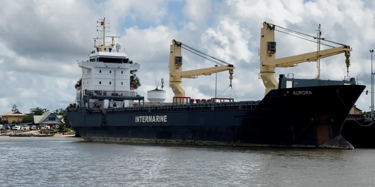 Première escale au Port de l’Ouest pour la CMA-CGM