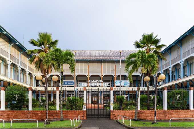 Entreprendre en Guyane : entre fragilités économiques et nouveaux horizons